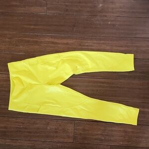 Zyia leggings